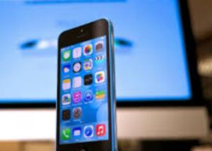 أبل .. مشكلة في التقويم لتحديث   iOS 7.1.2وتعمل على حلها في التحديث القادم