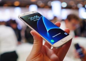 هواتف Galaxy S7 تساعد سامسونج  على تحقيق ربع أول جيد للغاية