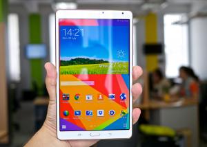 الكشف عن مواصفات وموعد طرح حاسب Galaxy Tab S2
