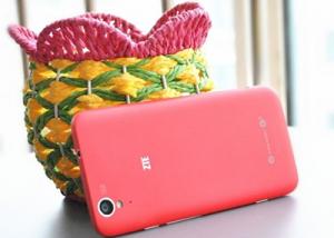 " ZTE " : تطلق هاتف "  Blade Q Mini " المملكة المتحدة
